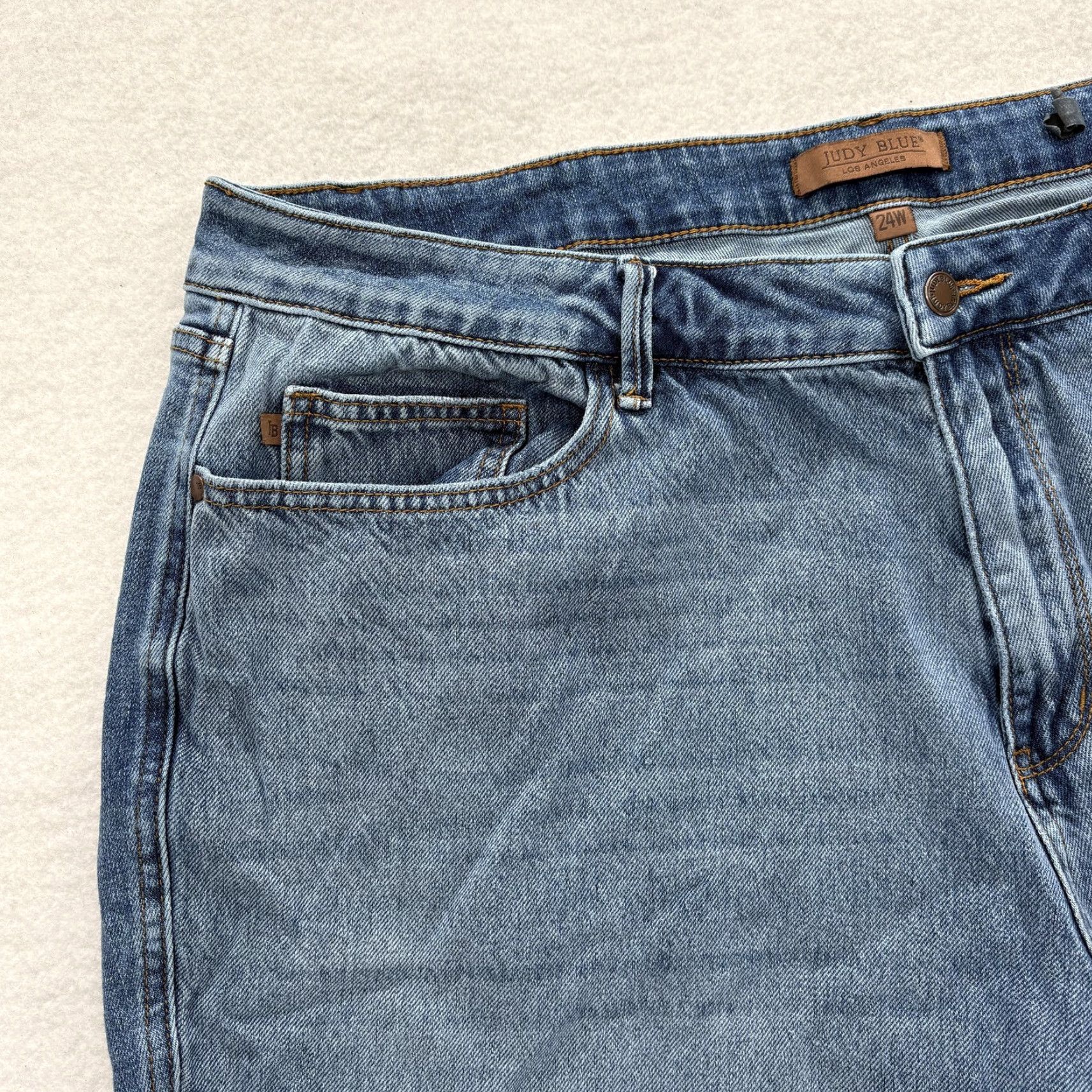 Denime Judy Blue Jeans 24W Boyfriend Fit Ankle Distressed Hem Blue Denim Preppy Womens Size 42" / US 20 - 3 Thumbnail