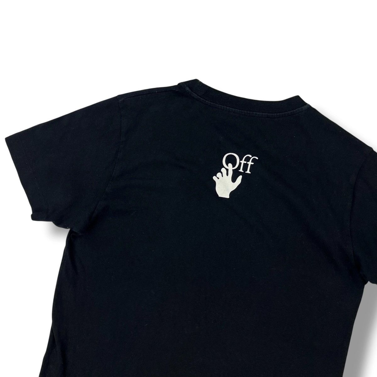 Off-White Off-White Caravaggio Black T Shirt Size US S / EU 44-46 / 1 - 3 Thumbnail