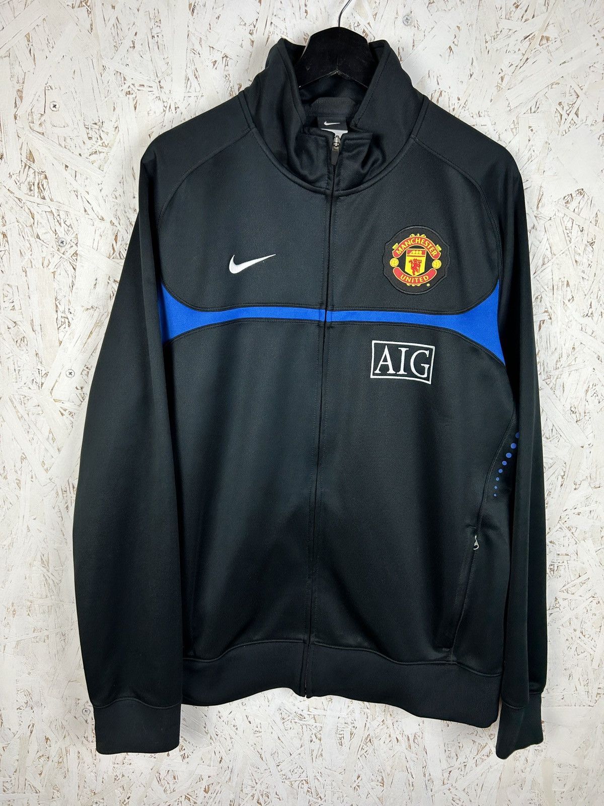 00s NIKE MANCHESTER UNITED 中綿　ナイロンジャケット Nike Manchester United WarmUp Soccer Track Jacket Size Men's