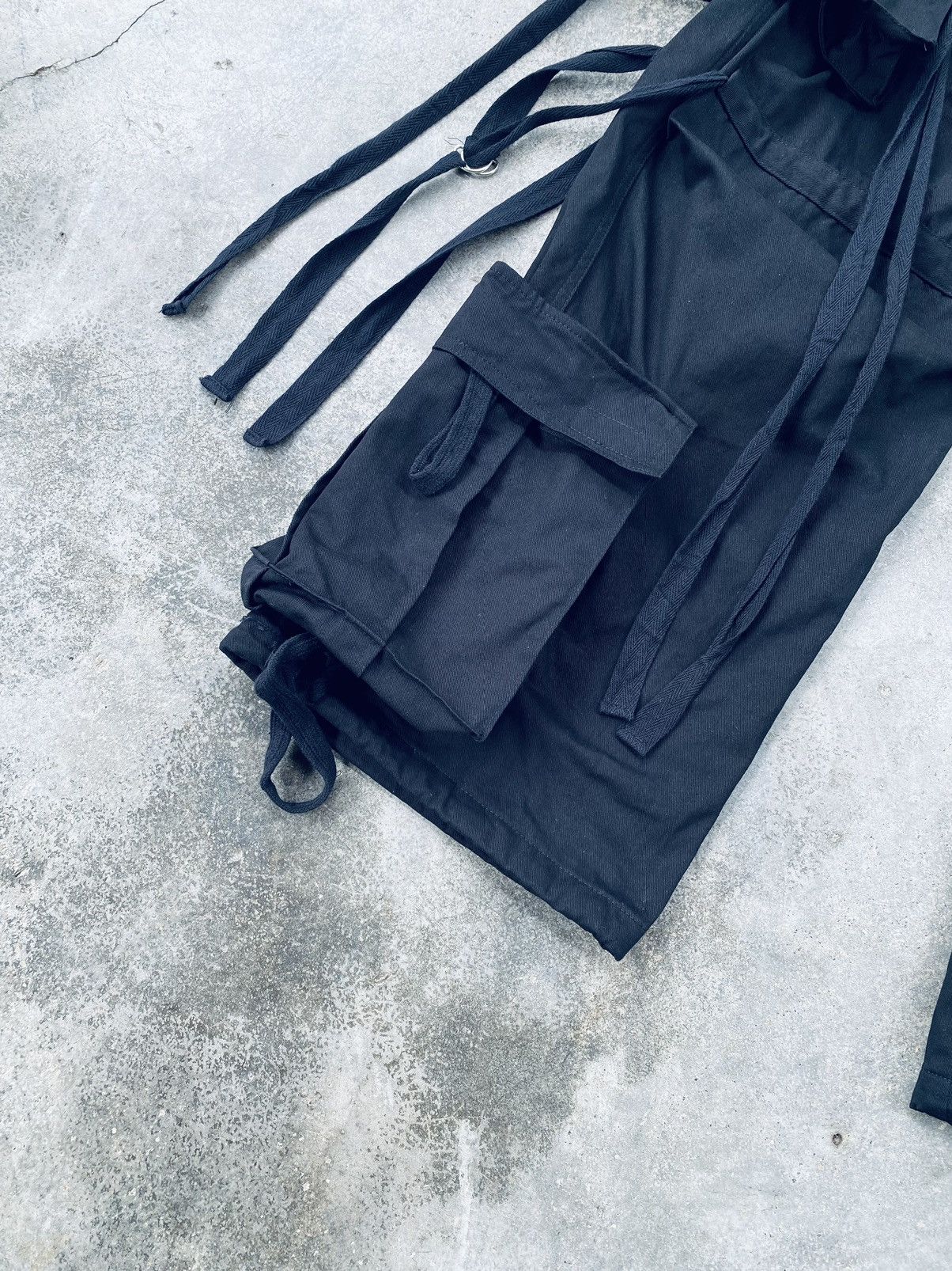 Japanese Brand Vintage Black Barcara Bondage Cargo Pants Size US 34 / EU 50 - 12 Thumbnail