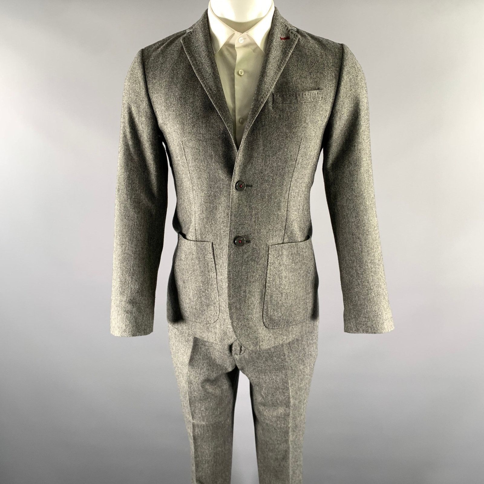 Ted Baker TED BAKER Size 36 Grey Black Marled Wool Polyester Suit Size 36R - 1 Thumbnail