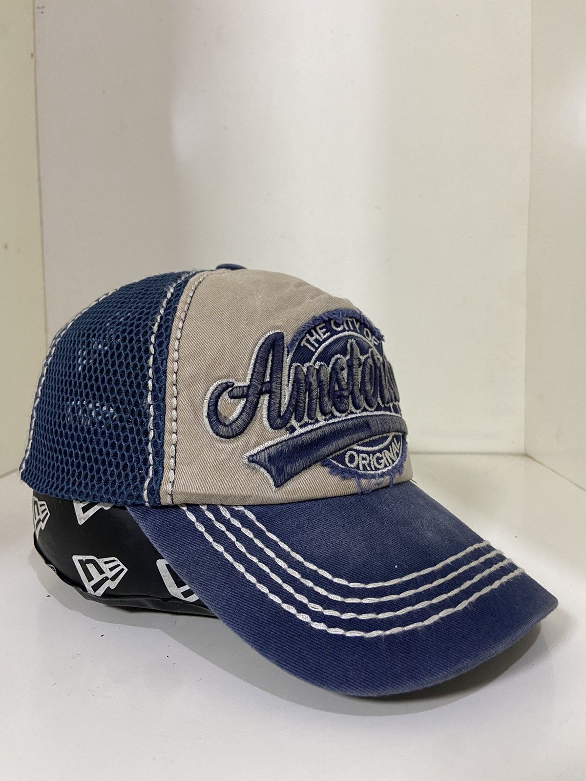 Robin Ruth Vintage robin Ruth trucker hat Size ONE SIZE - 5 Thumbnail