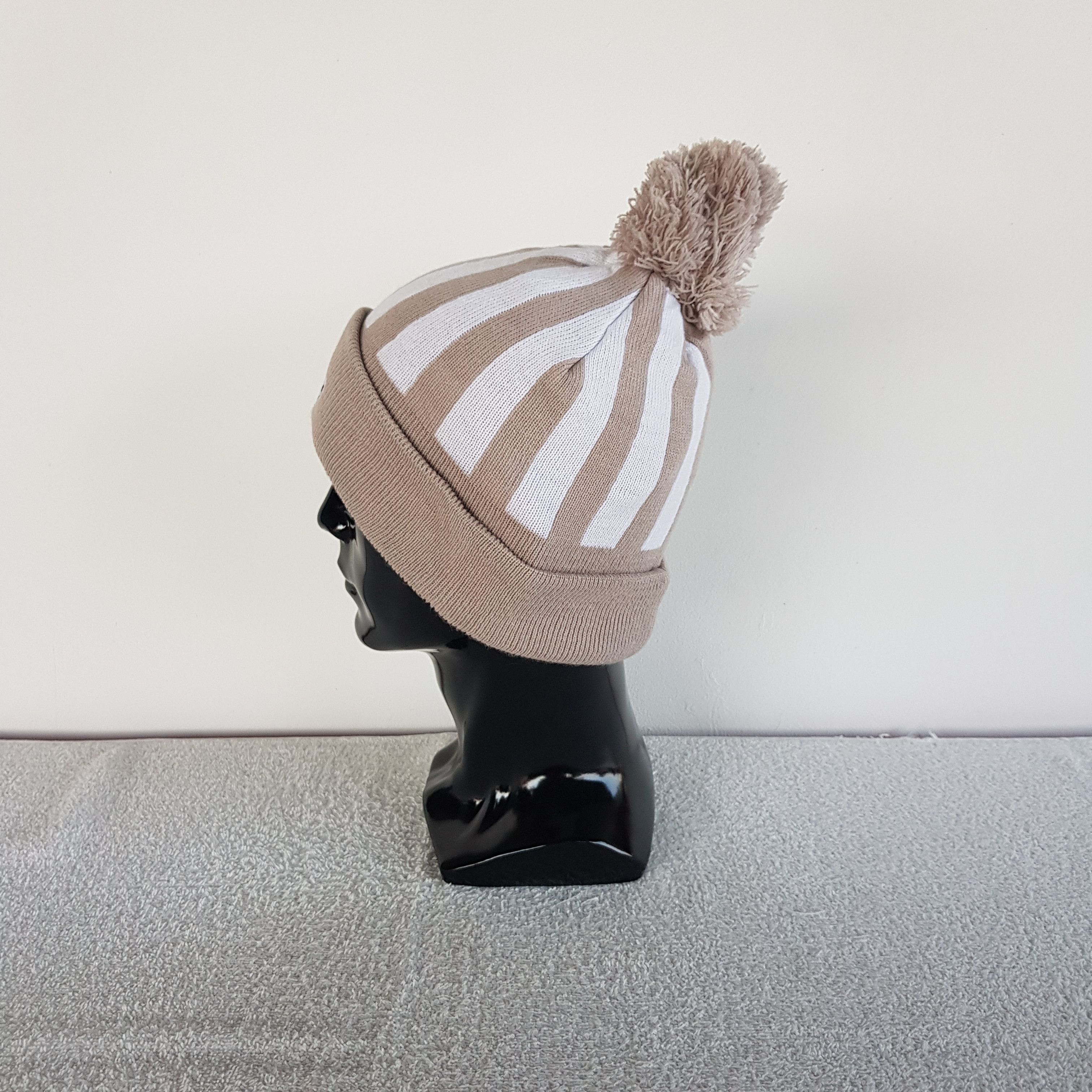 Disney Vintage Mickey Mouse Hats Disney Beanie Cartoon Snow Caps Size ONE SIZE - 4 Thumbnail