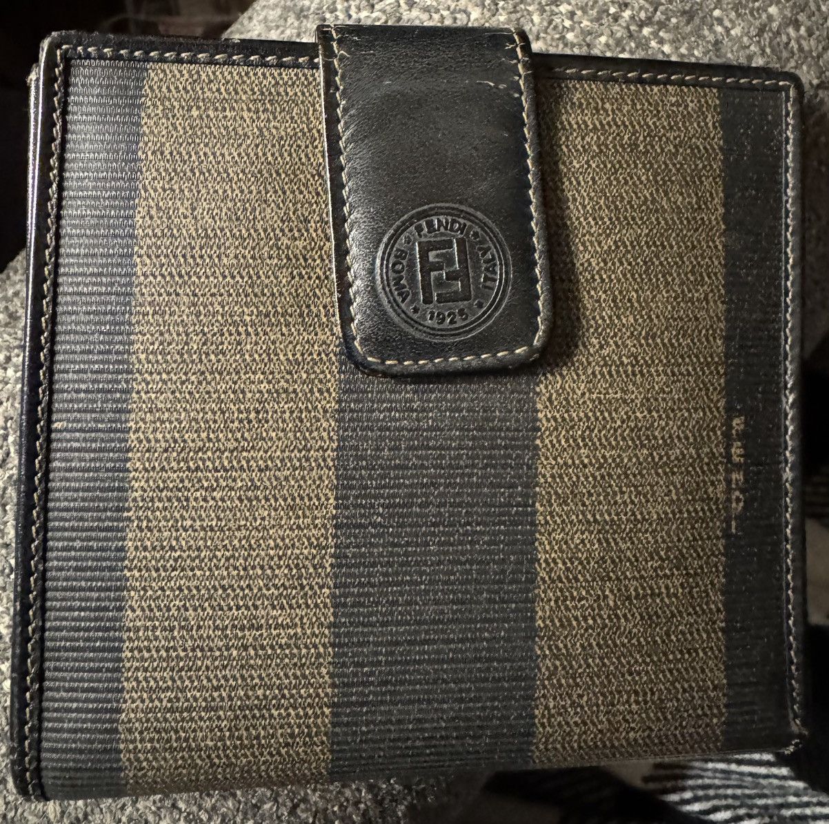 Other Vintage Y2K Fendi Pequin wallet. Size ONE SIZE - 1 Thumbnail