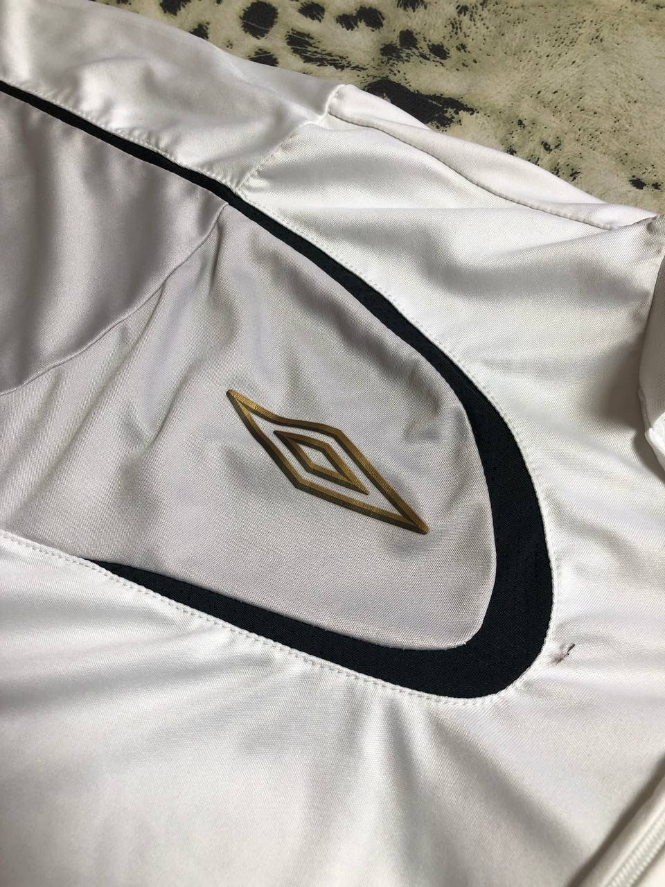 Umbro Vintage Umbro Football Training Jersey Size XL Size US XL / EU 56 / 4 - 5 Thumbnail