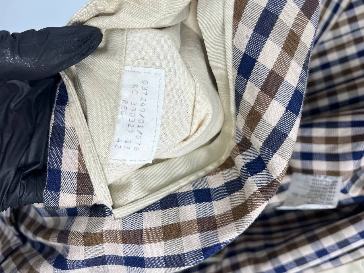 Aquascutum Aquascutum Of London Vintage Trench Coat Beige Waterproof 42 Size US L / EU 52-54 / 3 - 6 Thumbnail