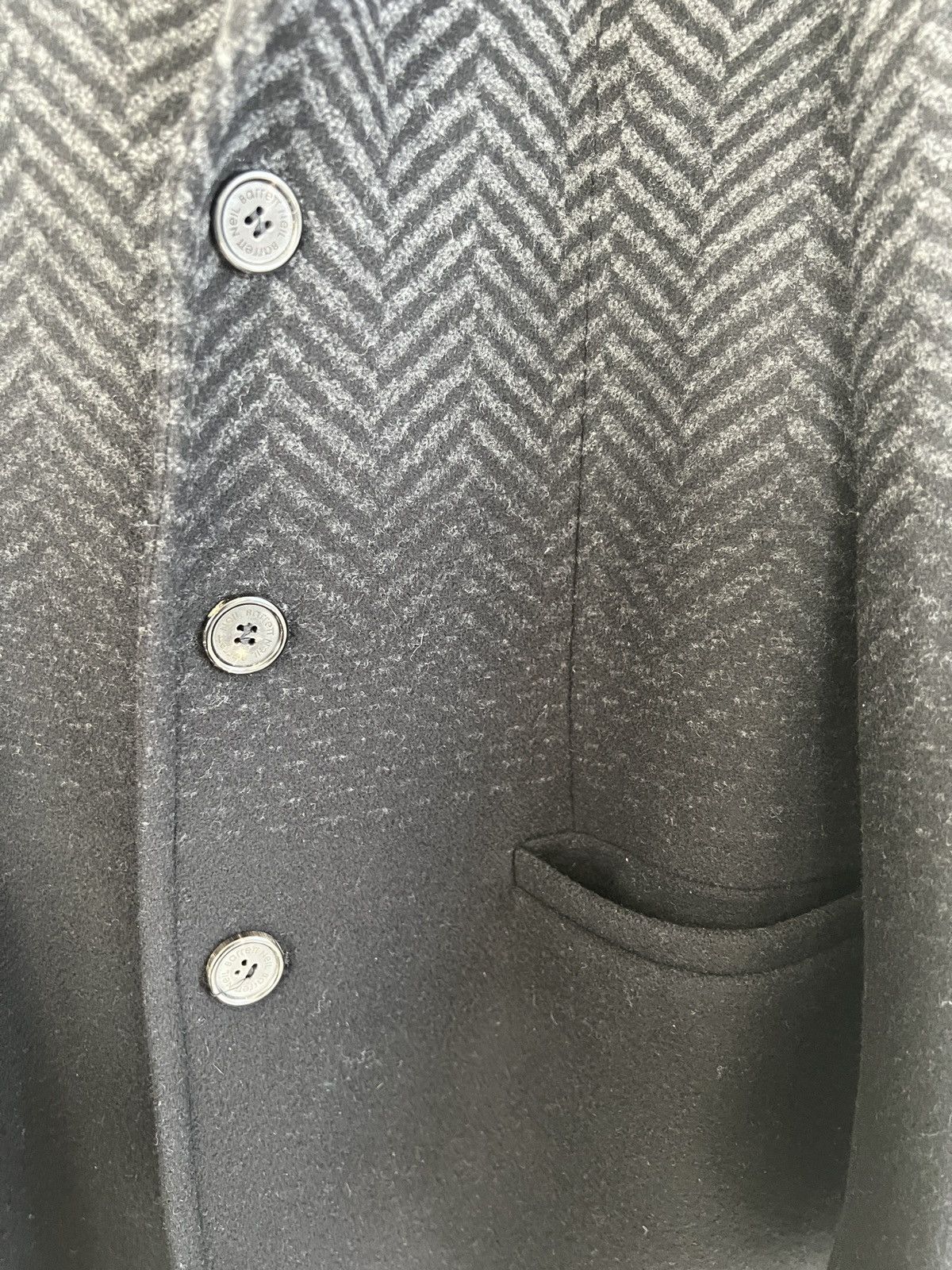 Neil Barrett Neil Barrett Ombre Herringbone Overcoat Size US M / EU 48-50 / 2 - 2 Thumbnail