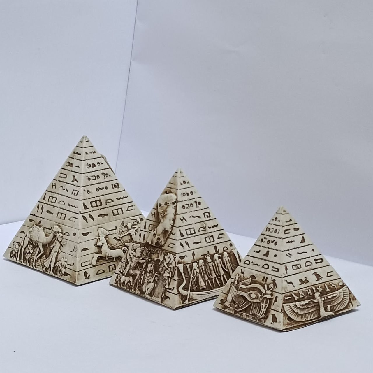 Handmade Egyptian pyramid statue souvenir, hieroglyph design Size ONE SIZE - 2 Thumbnail
