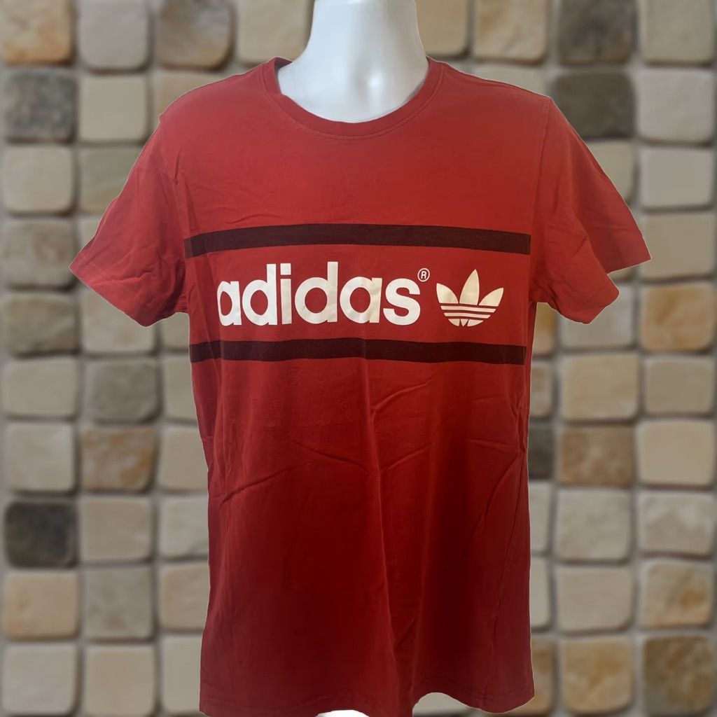 Adidas Adidas Shirt Men L Red Crew Neck Short Sleeve Logo Spell out Trefoil Size US L / EU 52-54 / 3 - 1 Thumbnail