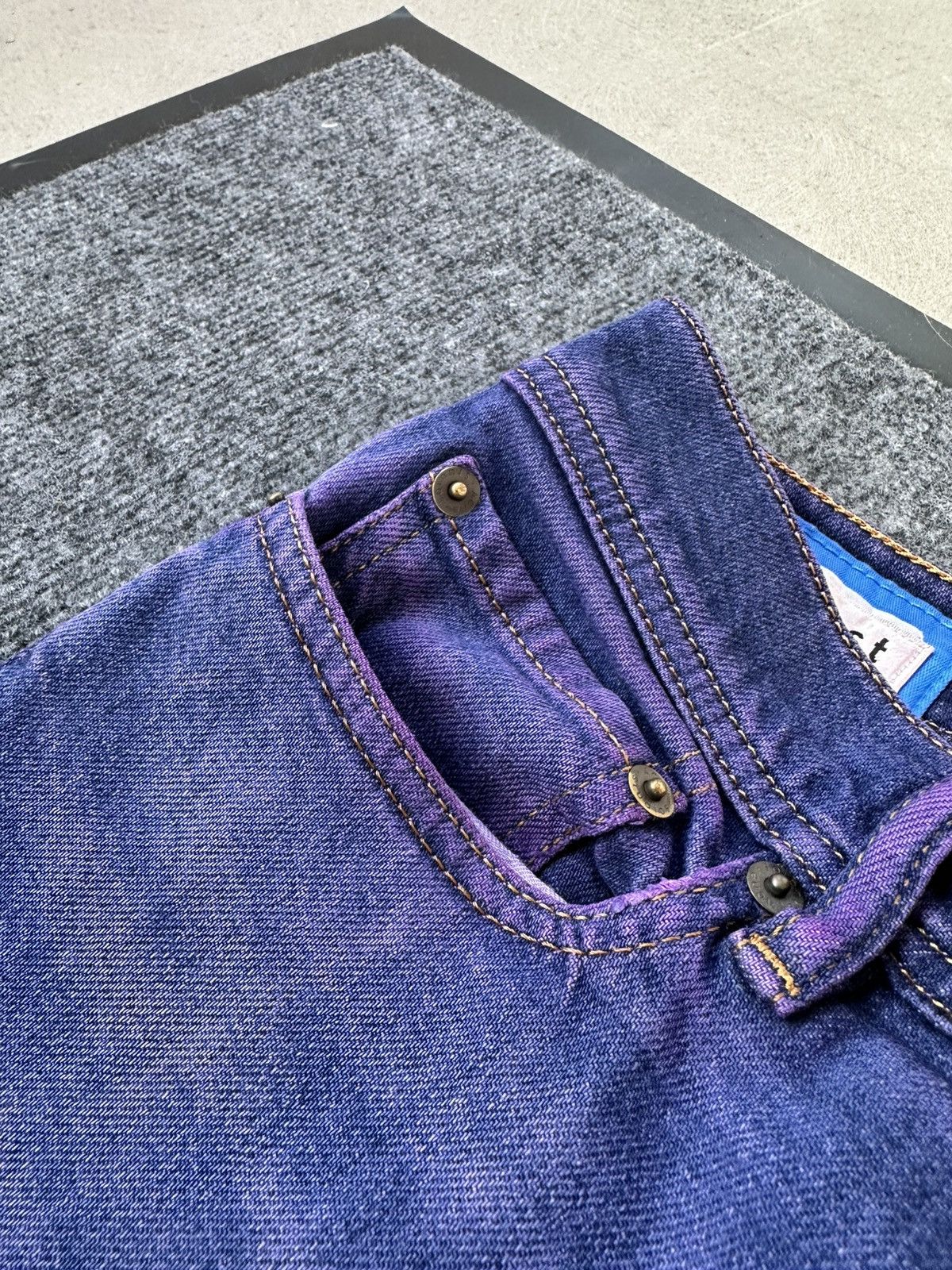 Acne Studios Acne Studios Blå Konst Purple Overdyed Logo Jeans Size US 30 / EU 46 - 4 Thumbnail