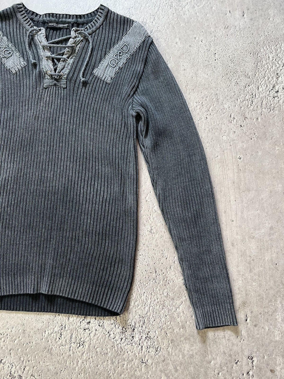 Dolce & Gabbana × Japanese Brand × Vintage Vintage Y2K Dolce & Gabbana Distressed faded effect sweater Size US L / EU 52-54 / 3 - 5 Thumbnail