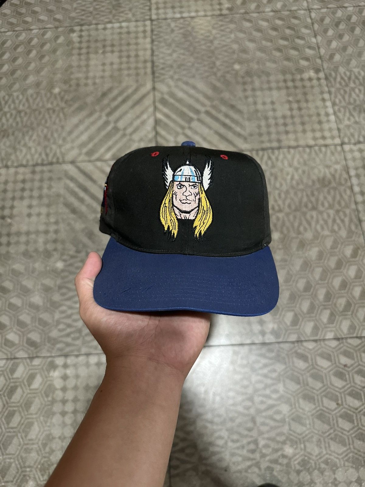 American Needle × Marvel Comics RARE Vintage Mighty Thor Blockhead American Needle Hat Size ONE SIZE - 2 Thumbnail