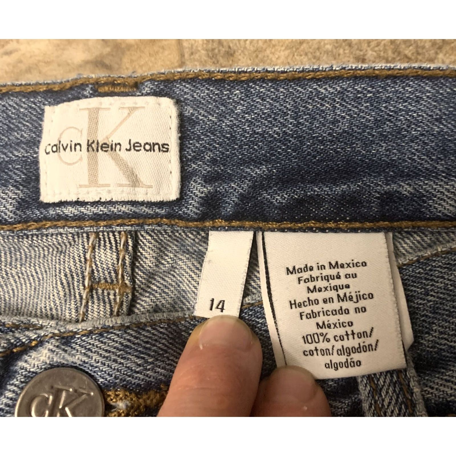 Calvin Klein VINTAGE Calvin Klein Jeans Size 14 High Rise Mom Blue Stone Wash 35x26.5 Women's Denim 80s 90s Retro Pockets Size 36" / US 14 / IT 50 - 3 Thumbnail