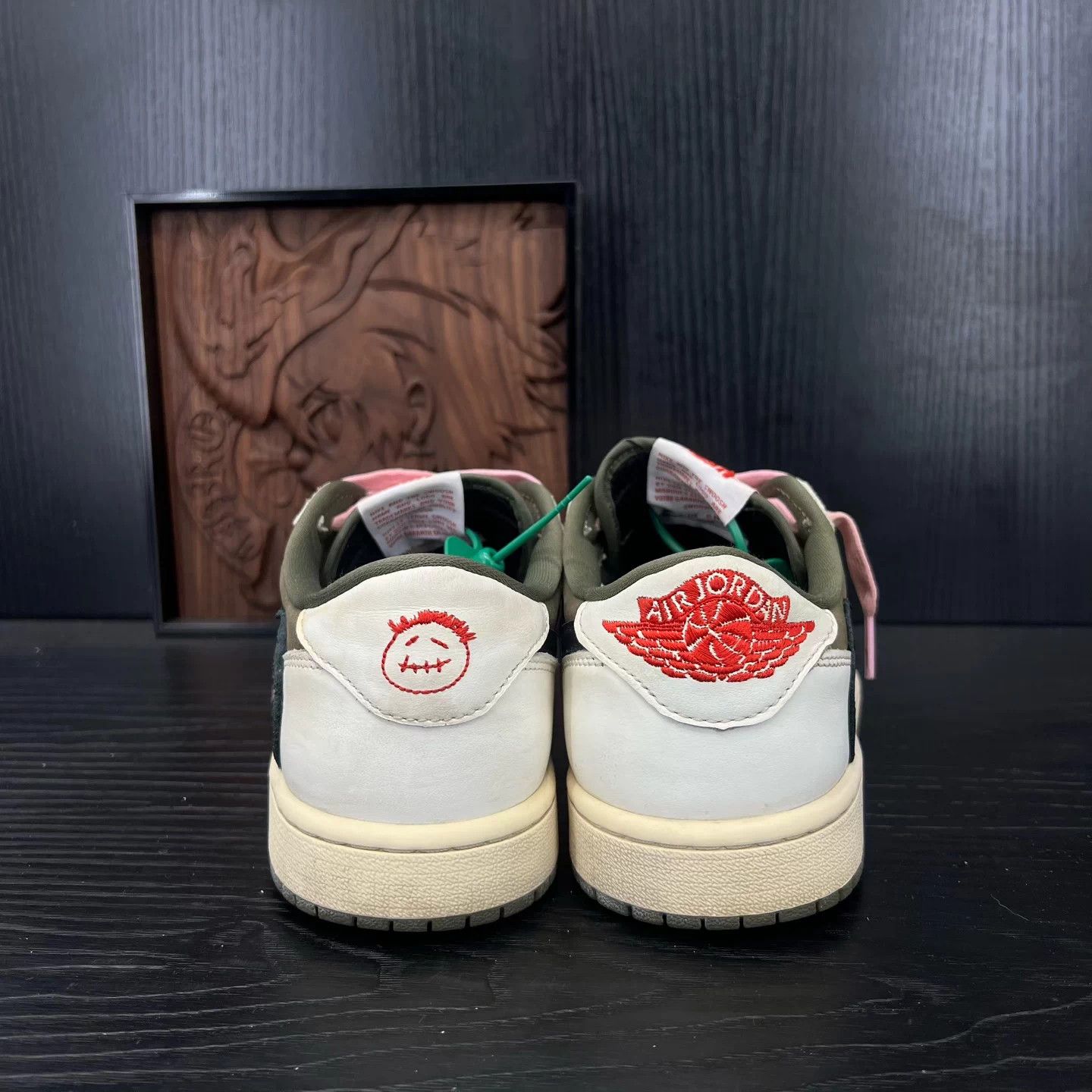Nike Jordan 1 Low TS Cactus Jack Mica Green 42 Like New Size US 9 / EU 42 - 5 Thumbnail