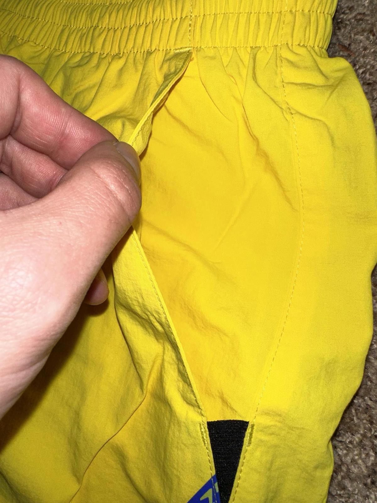 Nike Nike Men's Electric Swoosh Icon 7 Volley Shorts Size US 36 / EU 52 - 3 Thumbnail