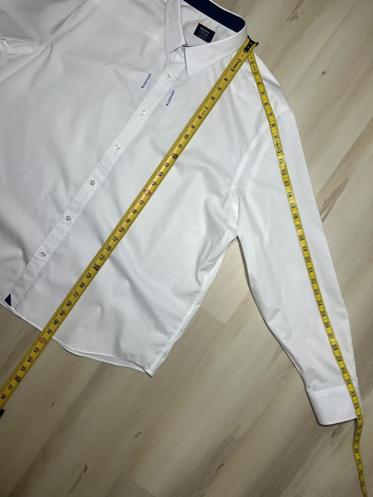 UNTUCKit UNTUCKit Shirt 3XL White Wrinkle Free Flip Cuff Las Cases Size US XXL / EU 58 / 5 - 5 Thumbnail