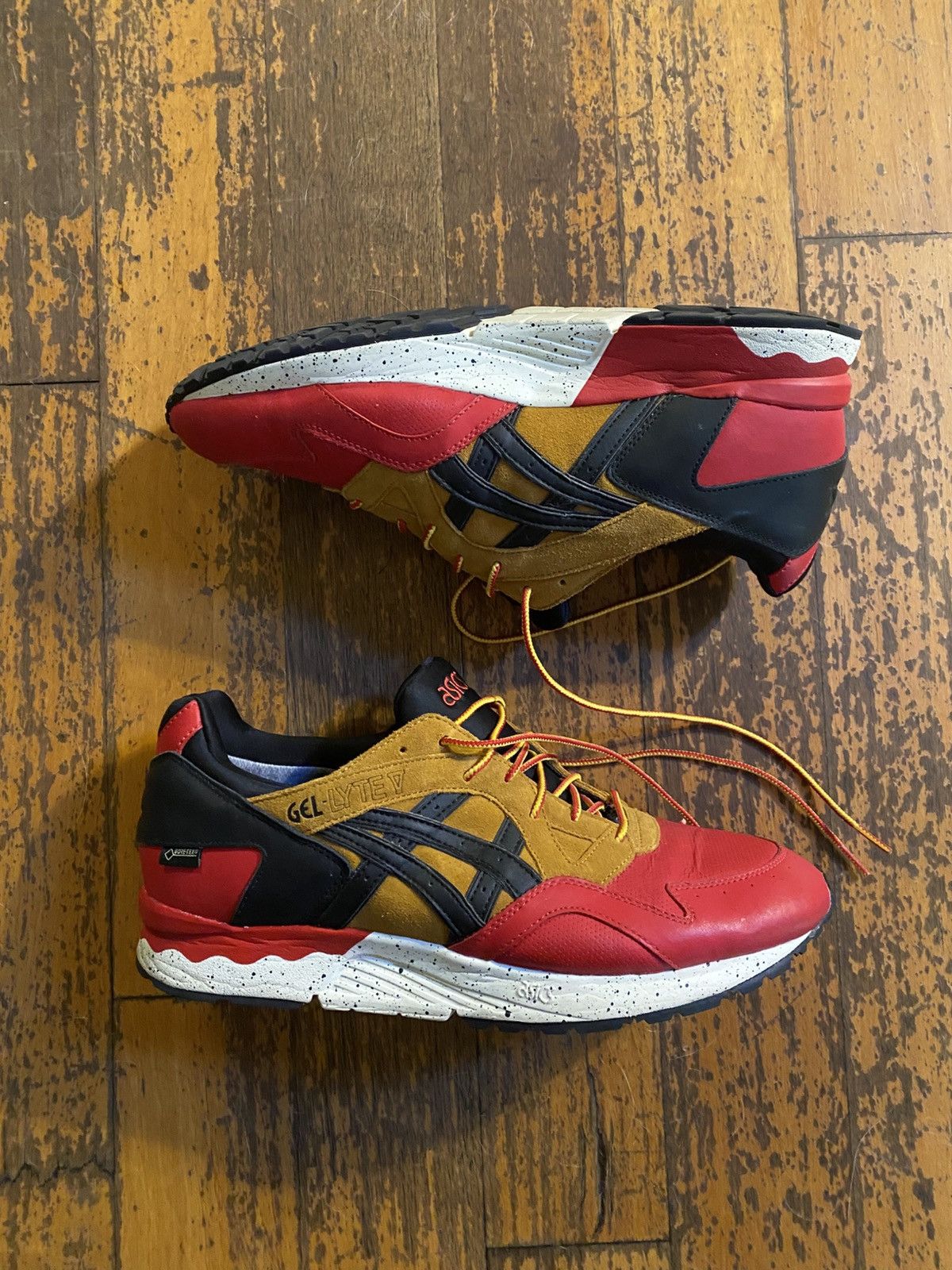 Asics × Goretex red/brown g-tx asics gel lyte 5 Size US 11 / EU 44 - 2 Thumbnail