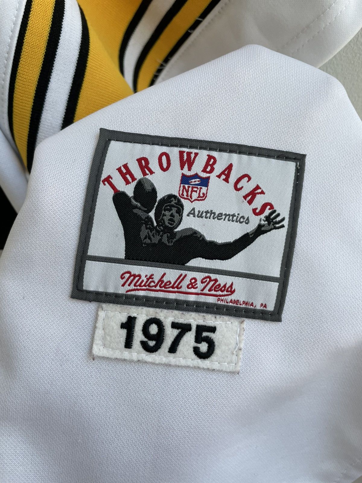 Mitchell & Ness Pittsburg Steelers Terry Bradshaw NFL Football Shirt Jersey Size US XL / EU 56 / 4 - 9 Thumbnail
