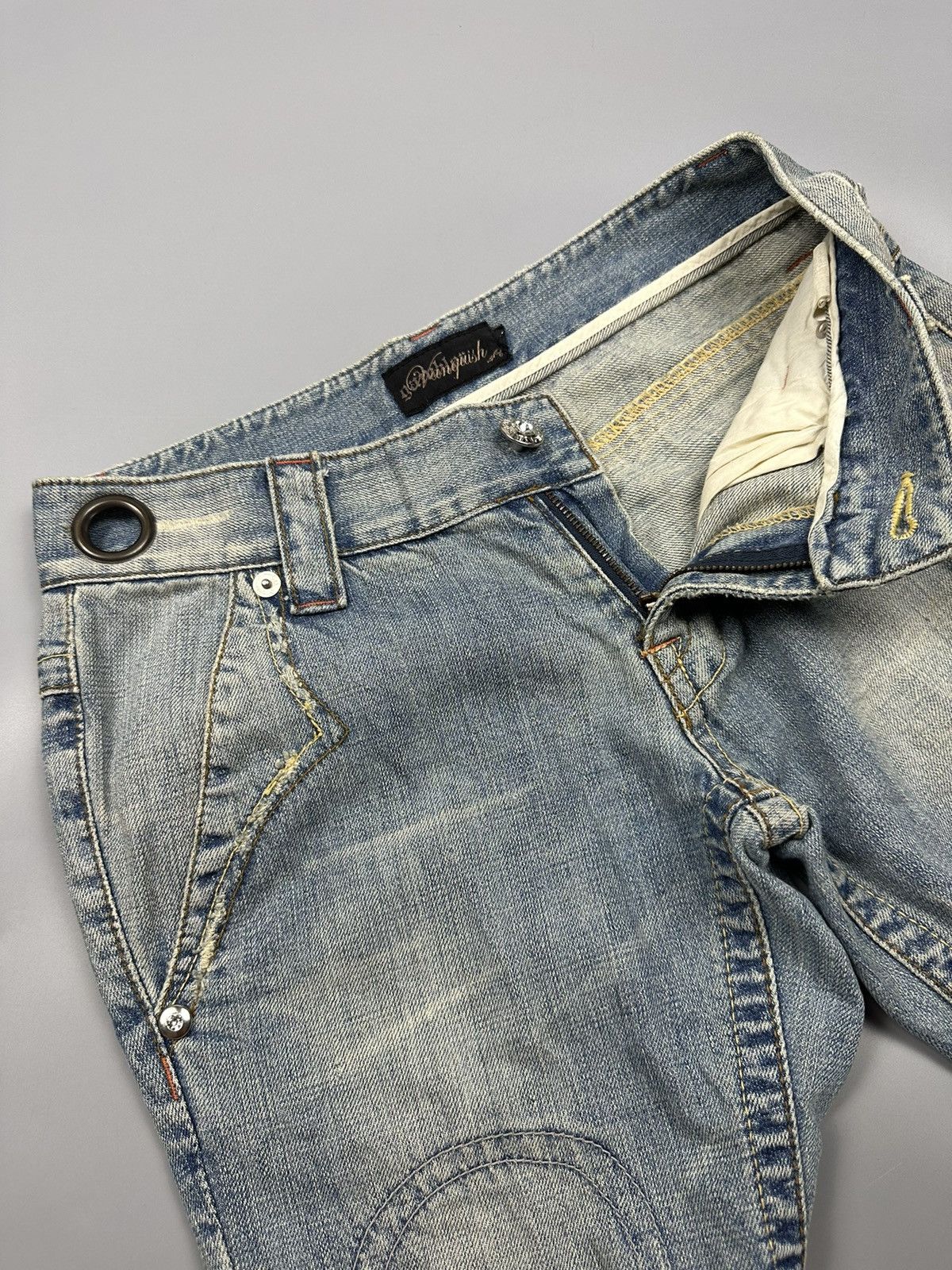 Vanquish Distressed Vanquish Flared Denim Size US 30 / EU 46 - 11 Thumbnail