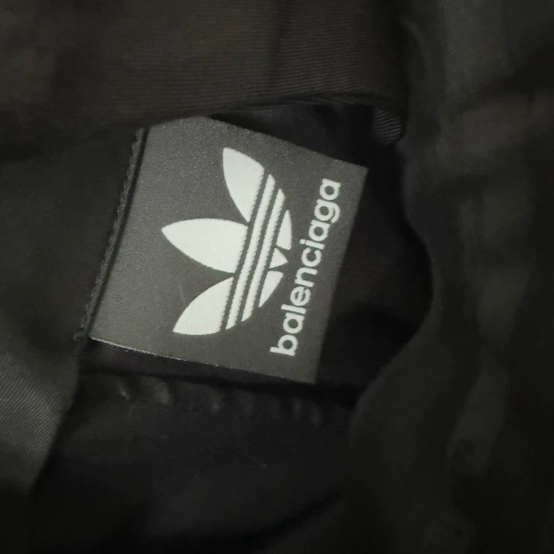 Balenciaga Balenciaga size 44 Adidas co-branded triacetate striped tr Size US 28 / EU 44 - 3 Thumbnail