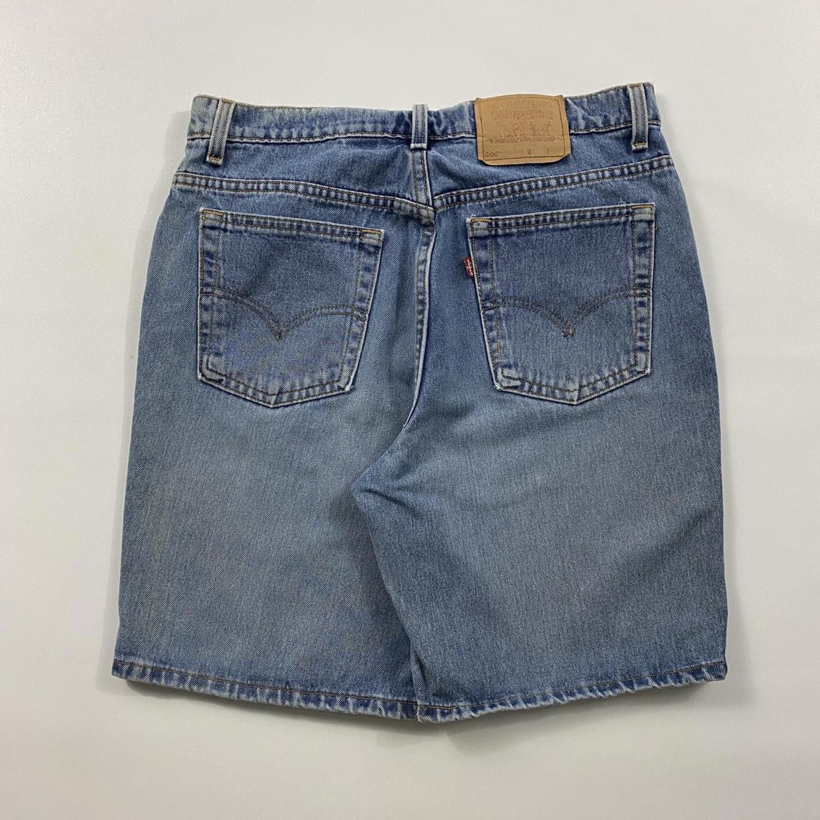 Levi's Vintage 90s Levi Jorts Size US 34 / EU 50 - 1 Thumbnail