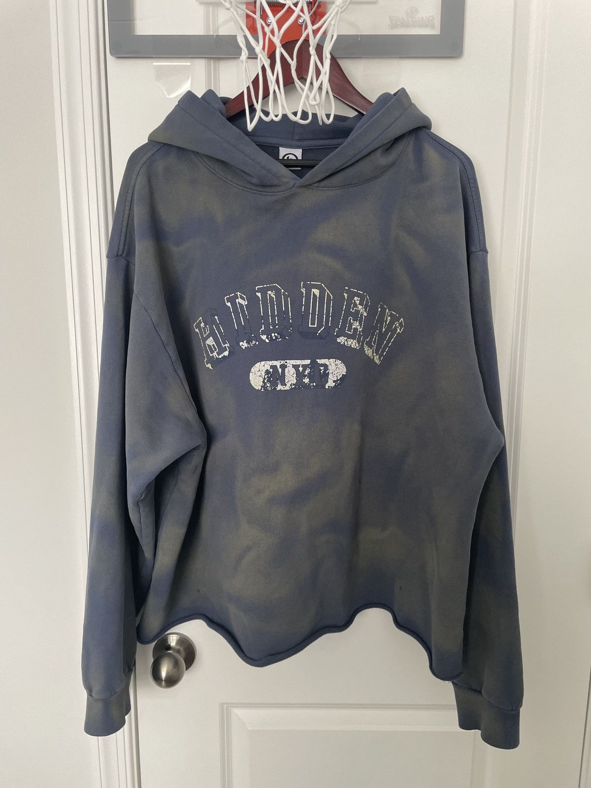 HIDDEN Size XL - Hidden NY Thrashed TECH Hoodie Washed Slate Size US XL / EU 56 / 4 - 1 Thumbnail