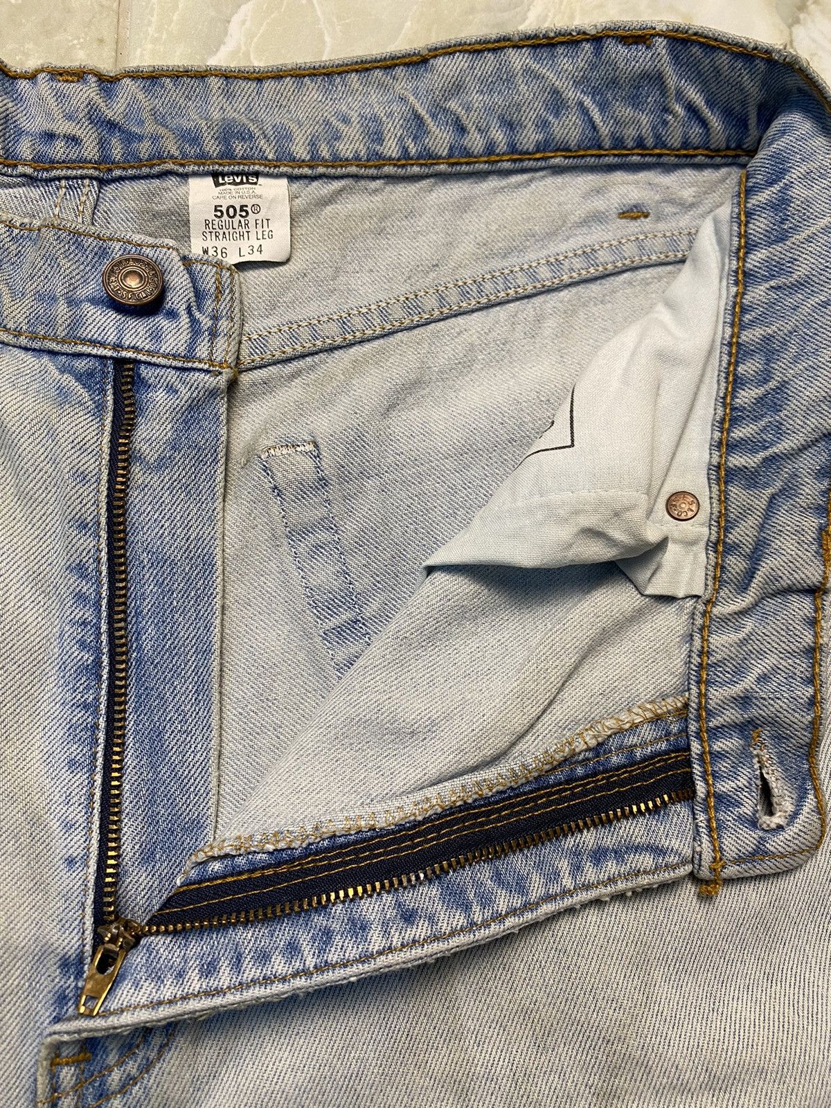Levi's VINTAGE LEVIS 505 REGULAR FIT Size US 34 / EU 50 - 14 Thumbnail