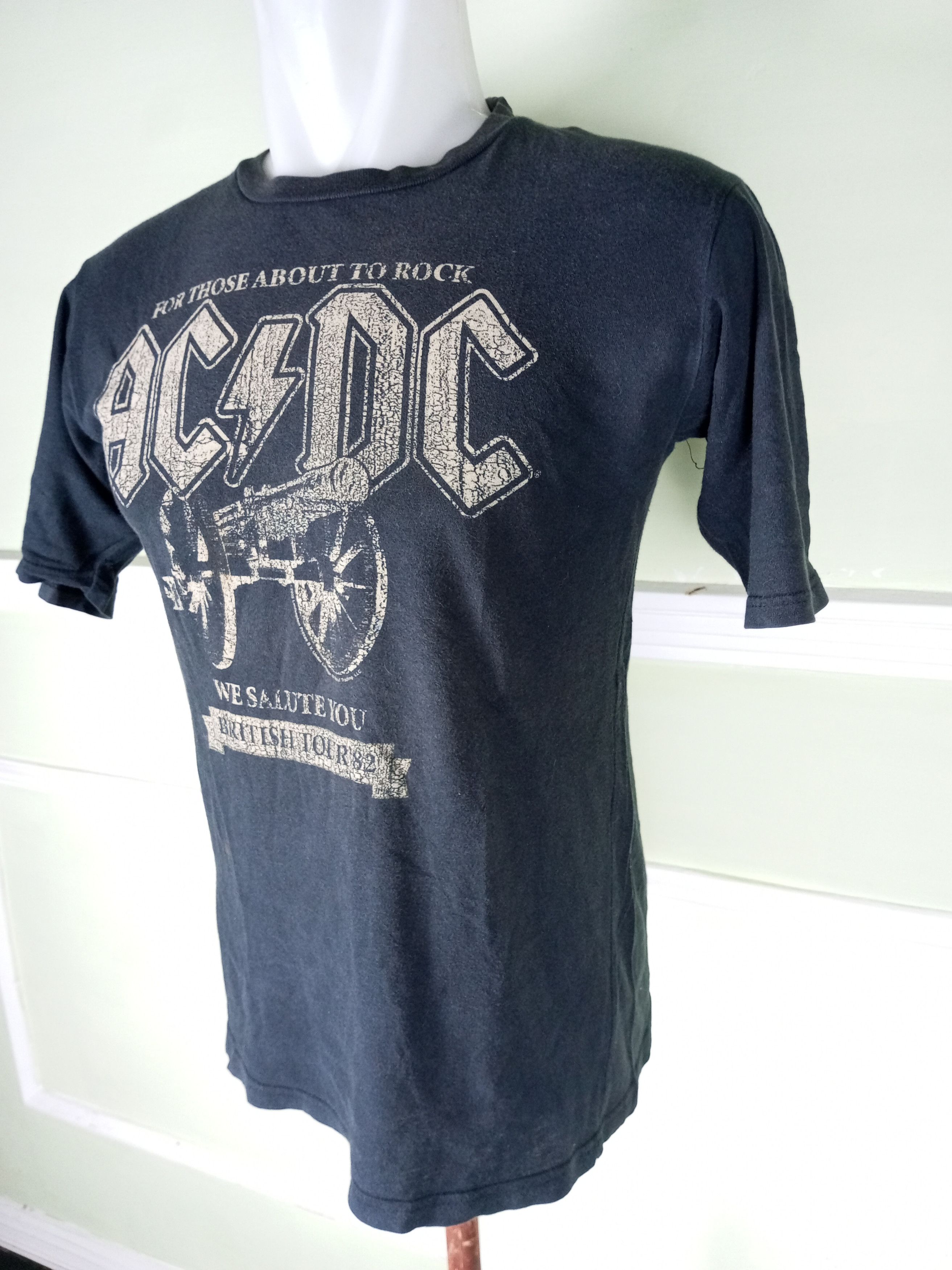 Band Tees ACDC rock band tees Size US S / EU 44-46 / 1 - 4 Thumbnail