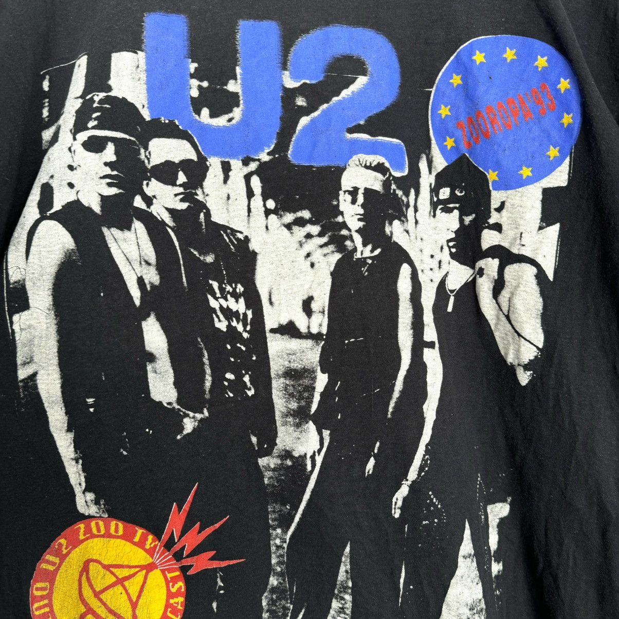 Band Tees Vintage Early 90s U2 Zoo TV Outside Broadcast Euro T Shirt Size US XL / EU 56 / 4 - 4 Thumbnail