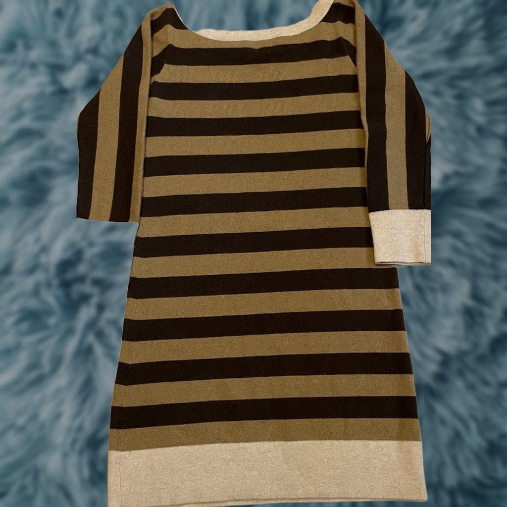 Juicy Couture VINTAGE Juicy Couture Striped Cashmere Long Sweater P T-Shirt Women Brown 3/4 Sleeve Heart Pattern 80s 90s Designer Barbi ecore? Size S / US 4 / IT 40 - 1 Thumbnail