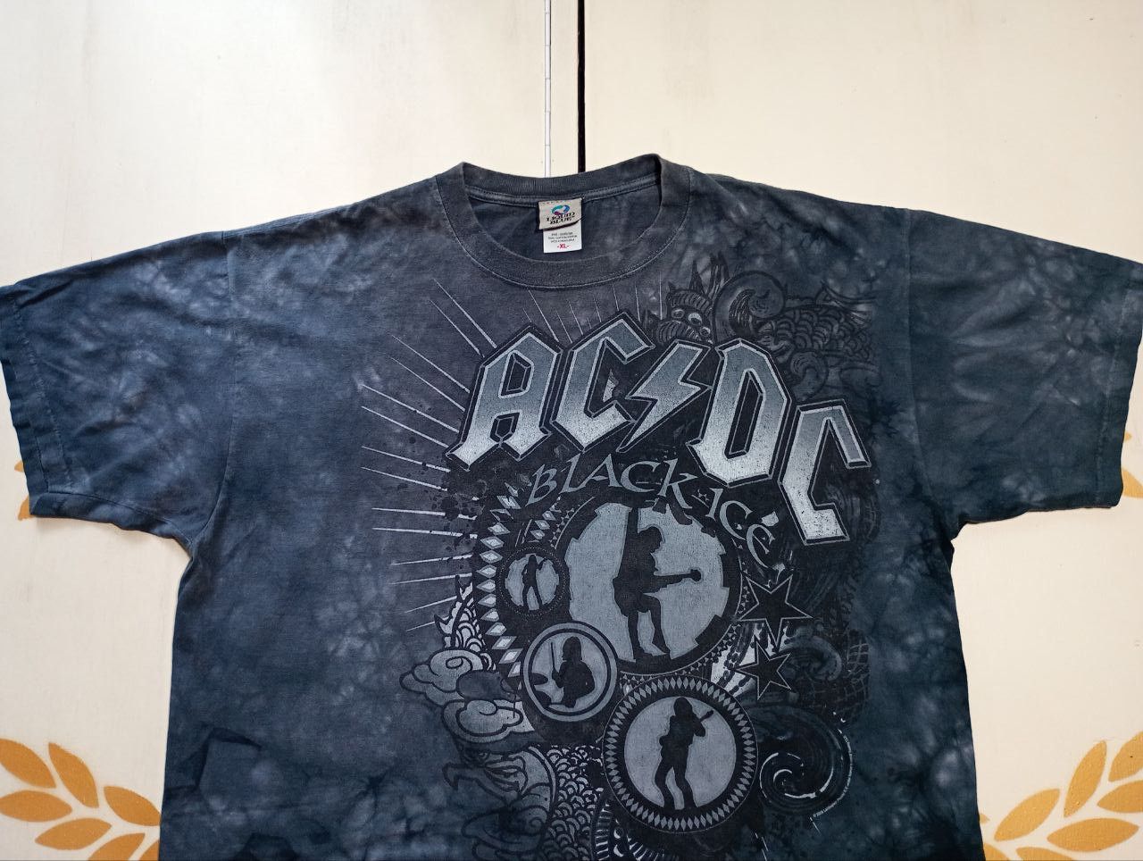AC/DC × Band Tees × Liquid Blue Liquid Blue Black Shadow AC/DC Black Ice Tie-Dye T-Shirt Size US XL / EU 56 / 4 - 4 Thumbnail