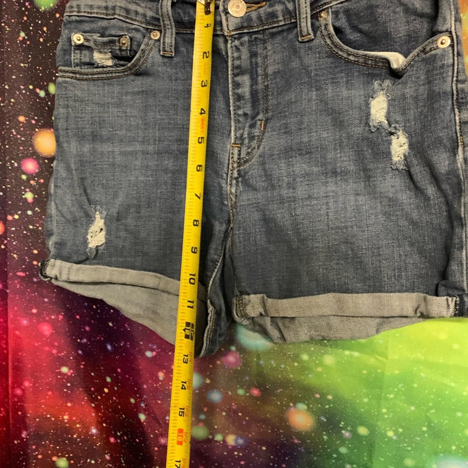 Designer Blue Jean Shorts with Distressed Rolled Hem Size 27" / US 4 / IT 40 - 5 Thumbnail