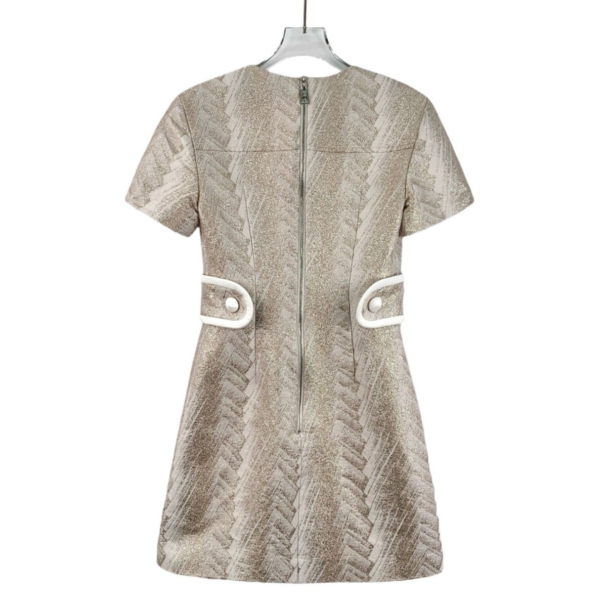 Louis Vuitton Louis Vuitton 22 Beige Gold Thread Short Sleeve Dress K26WX Size XXS / US 00 / IT 34 - 2 Thumbnail
