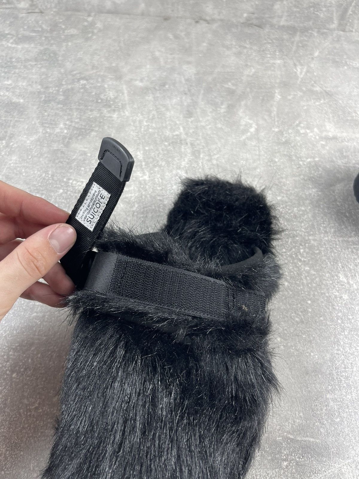 Suicoke Suicoke NWT Rare Y2K Black Fluffy Slip-on Sandals Size US 9 / EU 42 - 10 Thumbnail