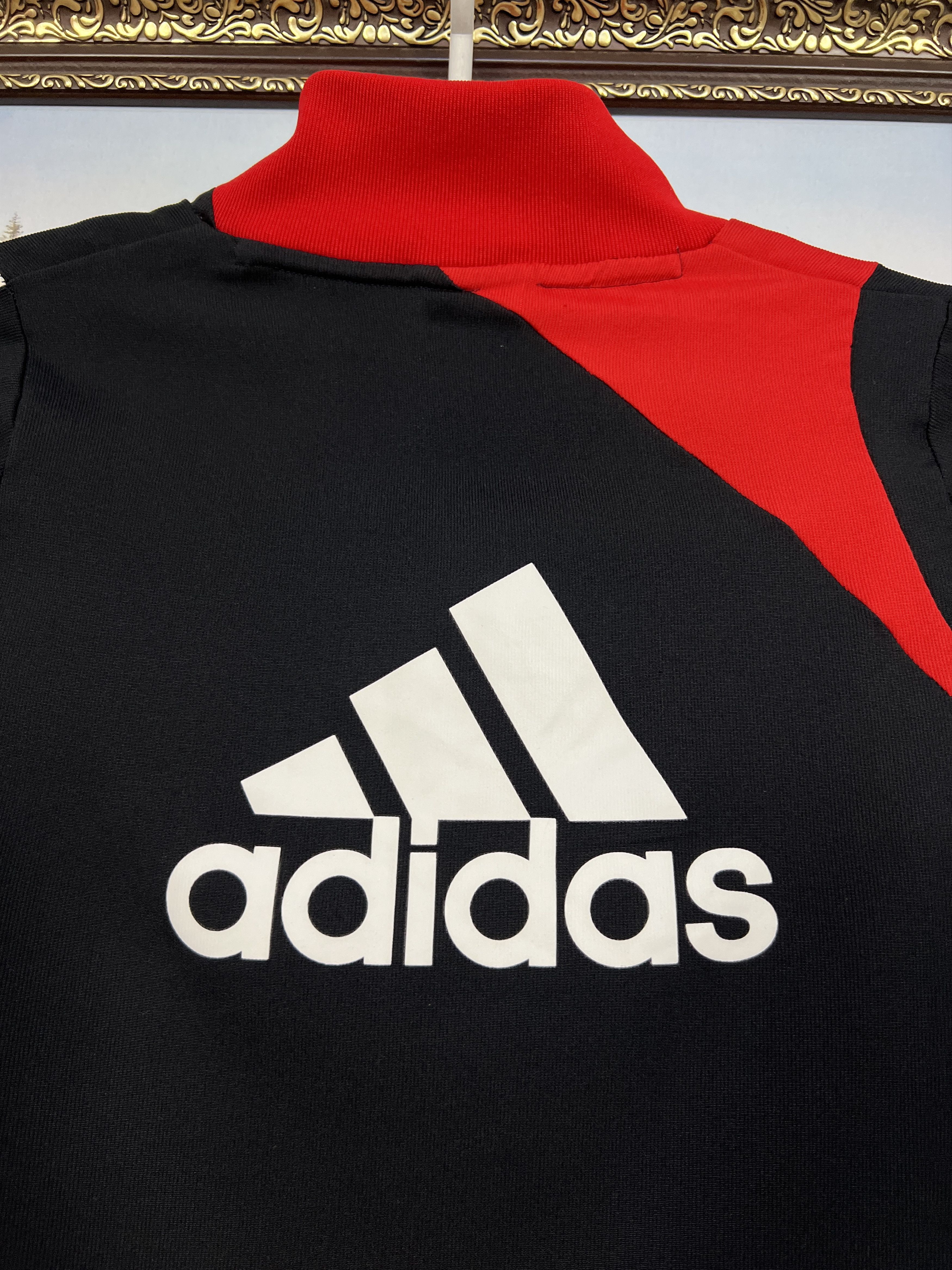 Adidas Vintage Adidas Liverpool Football Sweatshirt Soccer Size US S / EU 44-46 / 1 - 17 Thumbnail