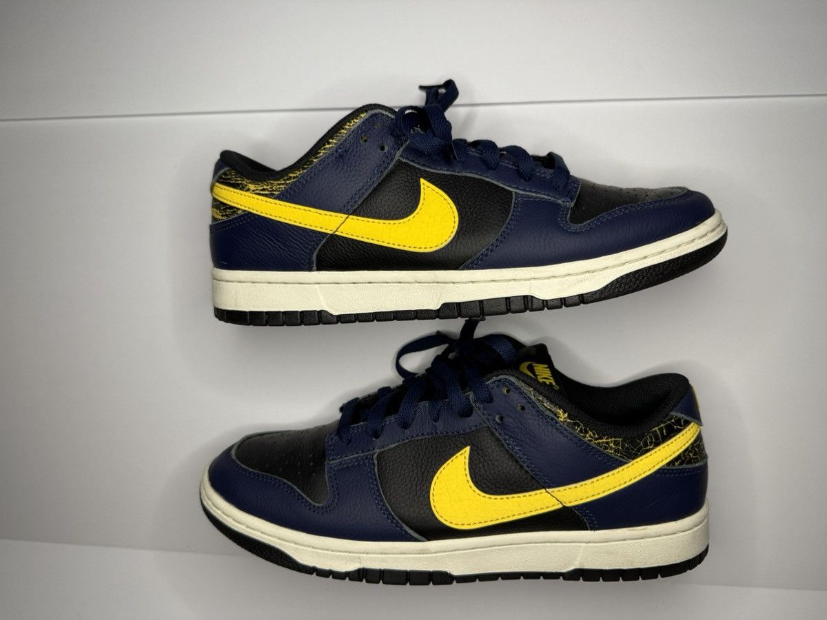 Nike Nike Dunk Low “Vintage Michigan” Size US 9 / EU 42 - 2 Thumbnail