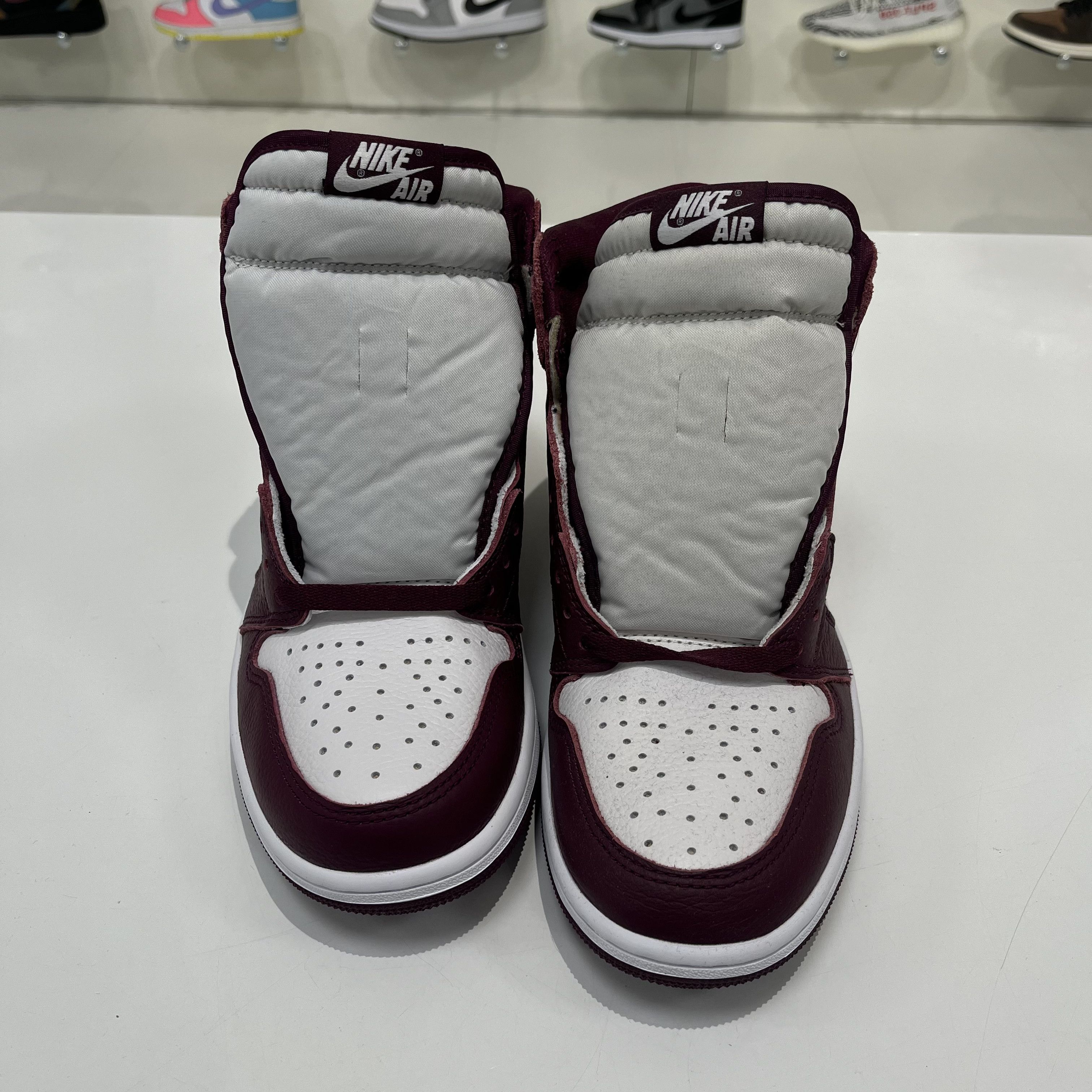 Nike Air Jordan 1 Retro High OG Boudeaux Size US 8 / EU 41 - 5 Thumbnail