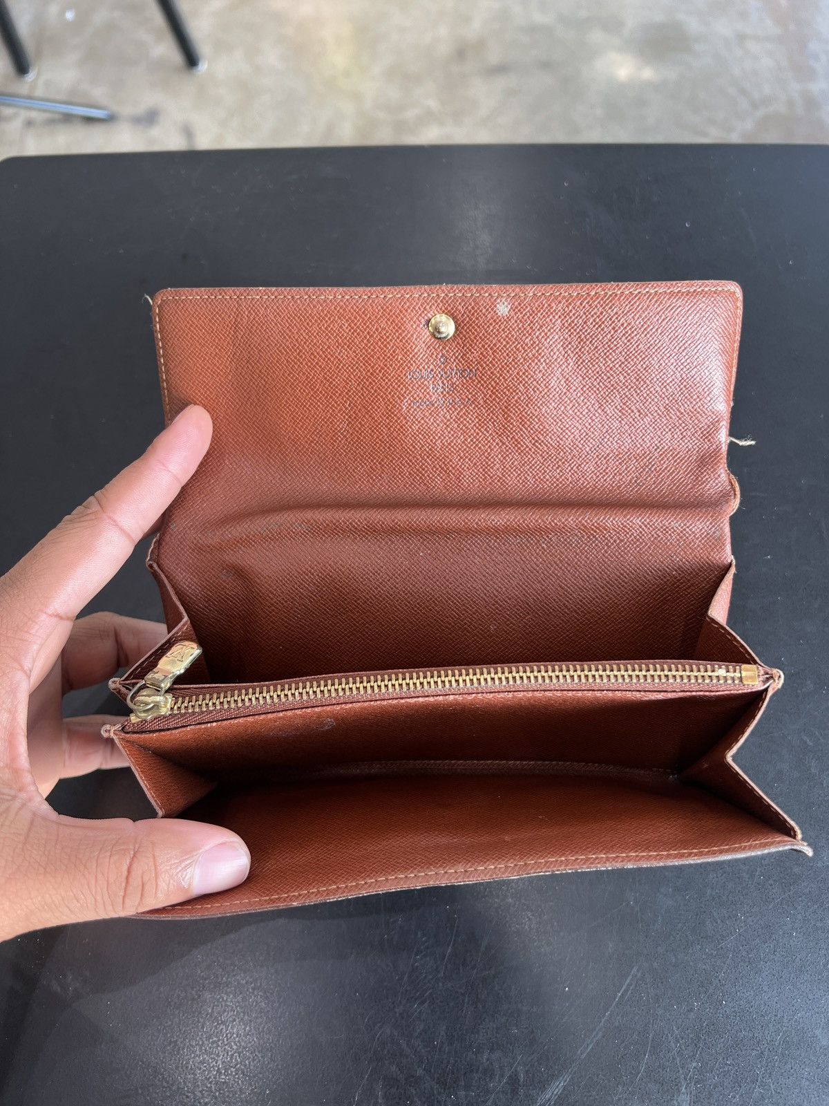 Louis Vuitton × Vintage Louis Vuitton Large Monogram Zippy Wallet Size ONE SIZE - 6 Thumbnail