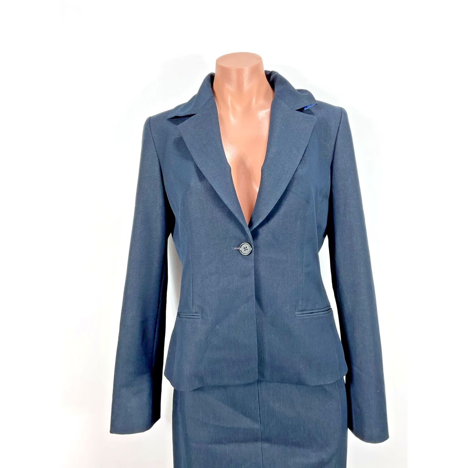 Vintage VINTAGE T Tahari Dark Blue Suit Blazer 2 Piece Skirt Set Size 6 Women Denim Look Shirt Jacket Skirt Womens Size 28" / US 6 / IT 42 - 3 Thumbnail