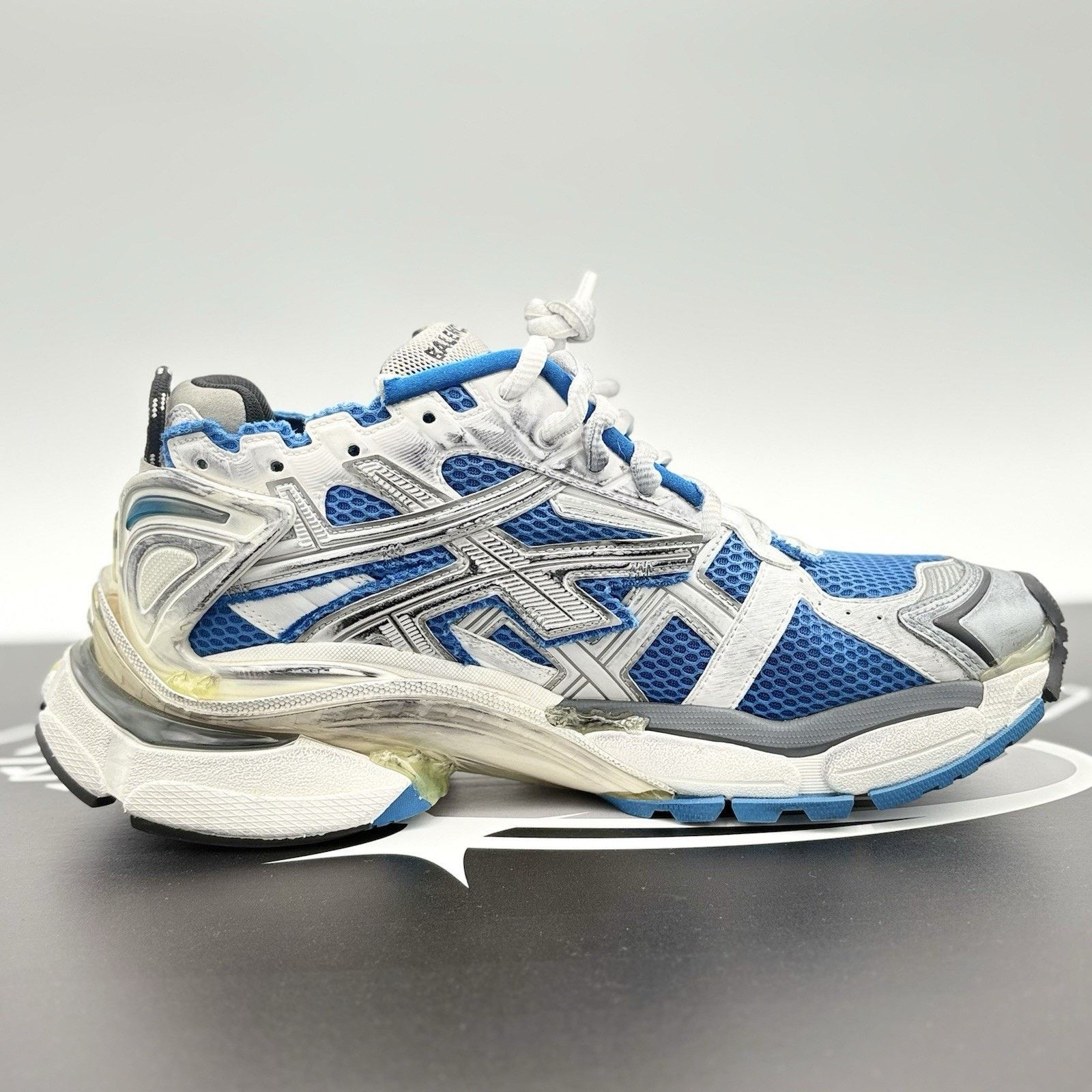 Balenciaga Balenciaga Runner ' White, Blue ' | ONLY WORN 3x Size US 10 / EU 43 - 10 Thumbnail