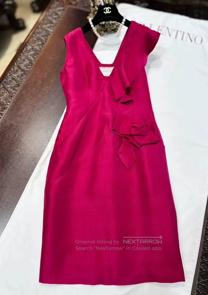 Valentino Valentino Heavy mulberry silk dress bow skirt Size S / US 4 / IT 40 - 1 Thumbnail