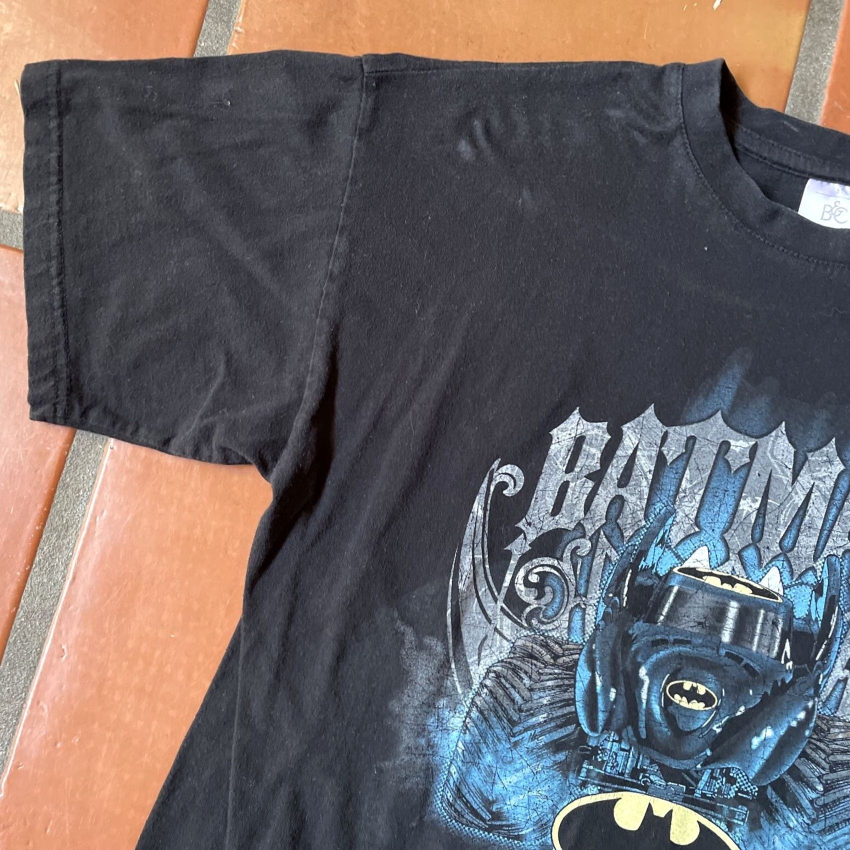 Vintage VINTAGE B&C Mens Medium Black Graphic Tee BATMAN RACING Monster Truck Tee Shirt Muskel? Size US M / EU 48-50 / 2 - 7 Thumbnail