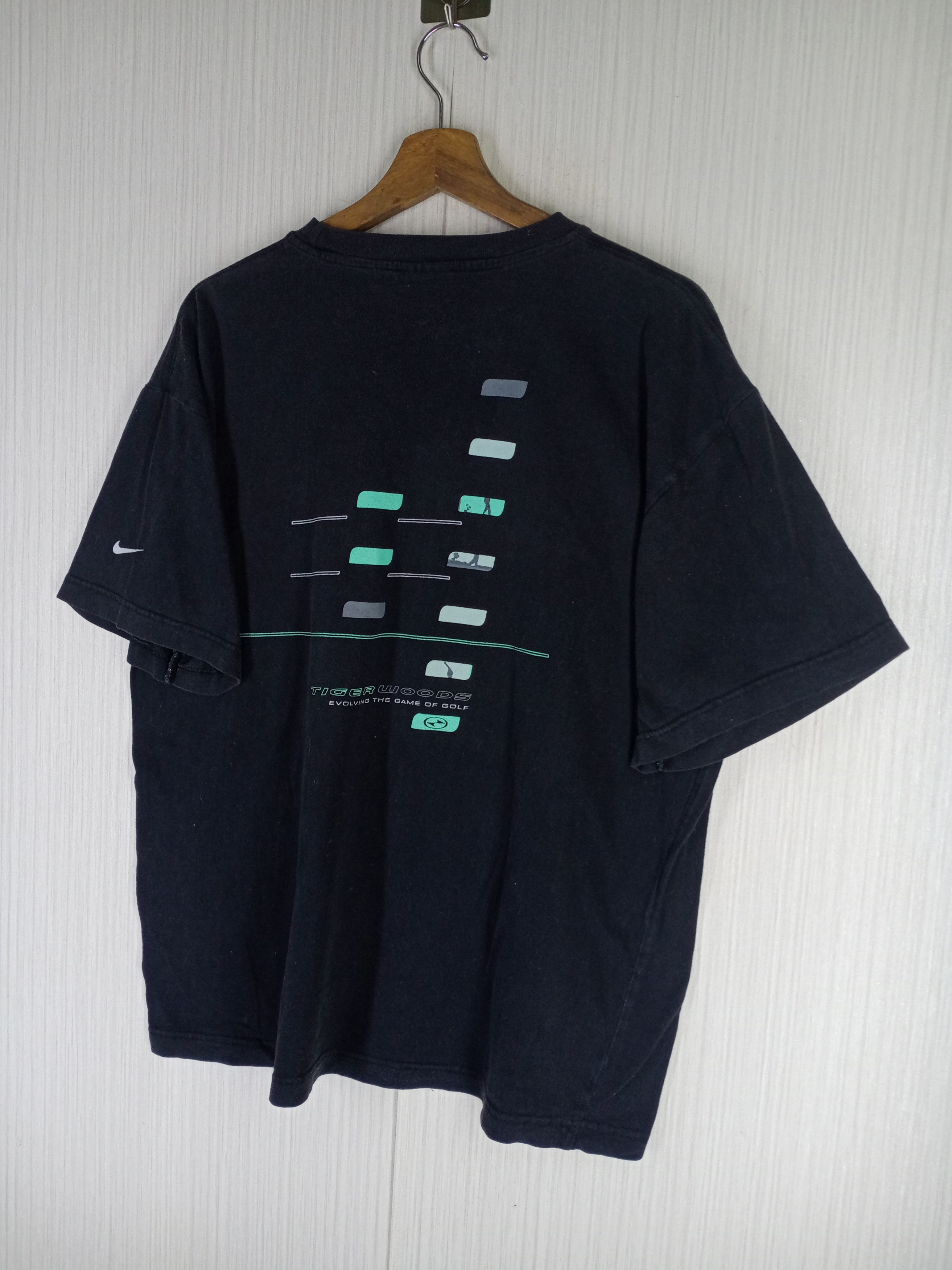 Nike Rare Vintage 00s Nike Tiger Woods Tshirt Size US L / EU 52-54 / 3 - 3 Thumbnail