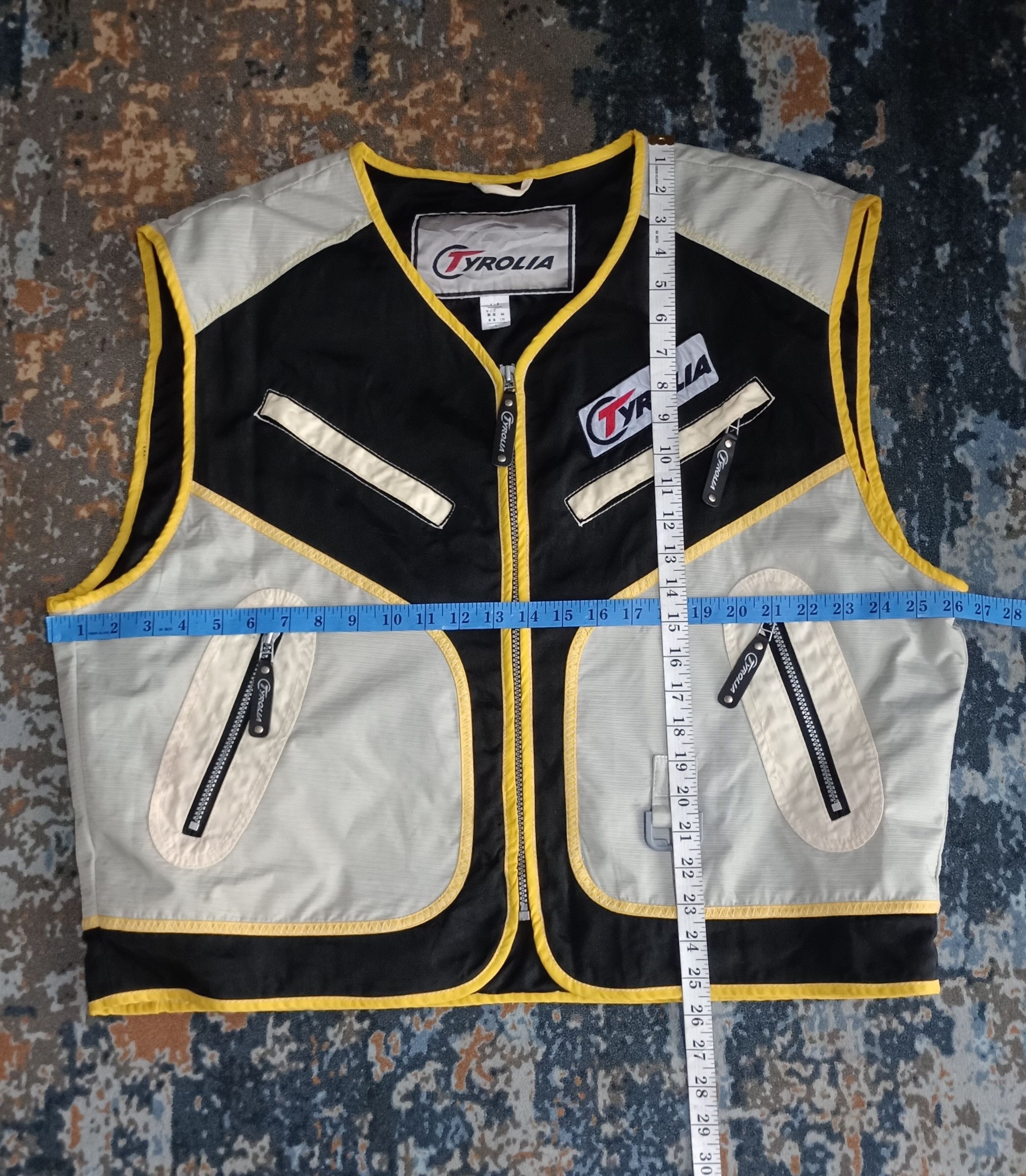 Japanese Brand Tyrolla Fishing Vest Tactical Pocket Size US XXL / EU 58 / 5 - 12 Thumbnail