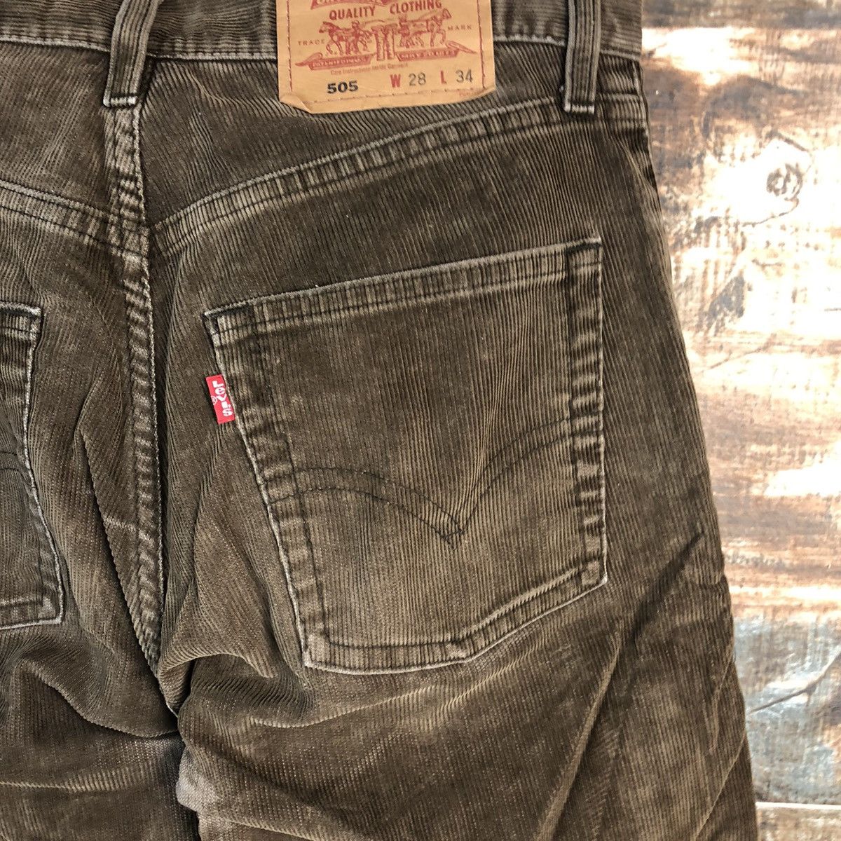 Levi's DL Levis 505 custom Brown Conduroy Jeans #C636 Size US 28 / EU 44 - 17 Thumbnail