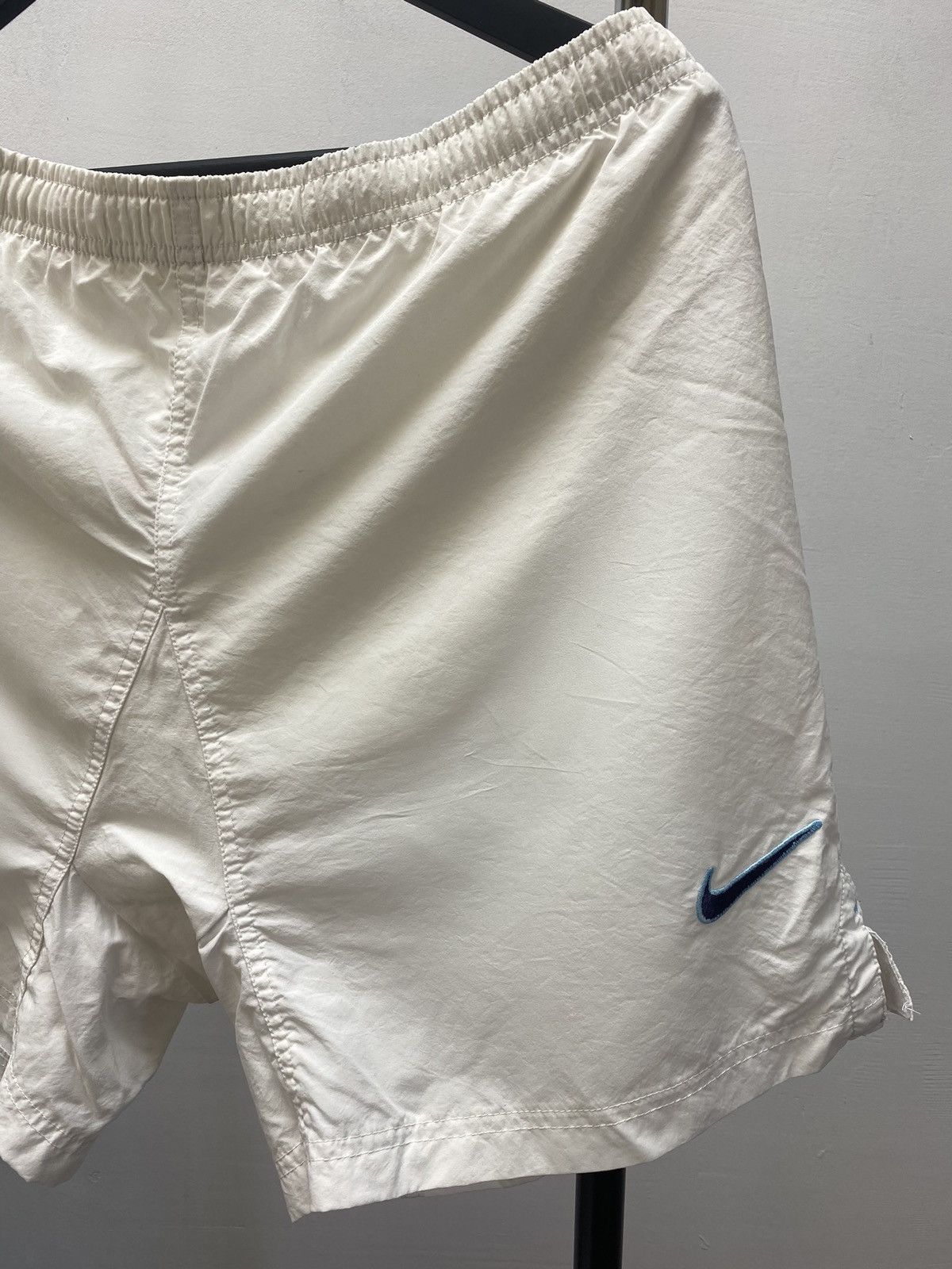 Nike × Vintage 1860 Munich Munchen 1997 1998 Homme Soccer Shorts Size US 32 / EU 48 - 4 Thumbnail