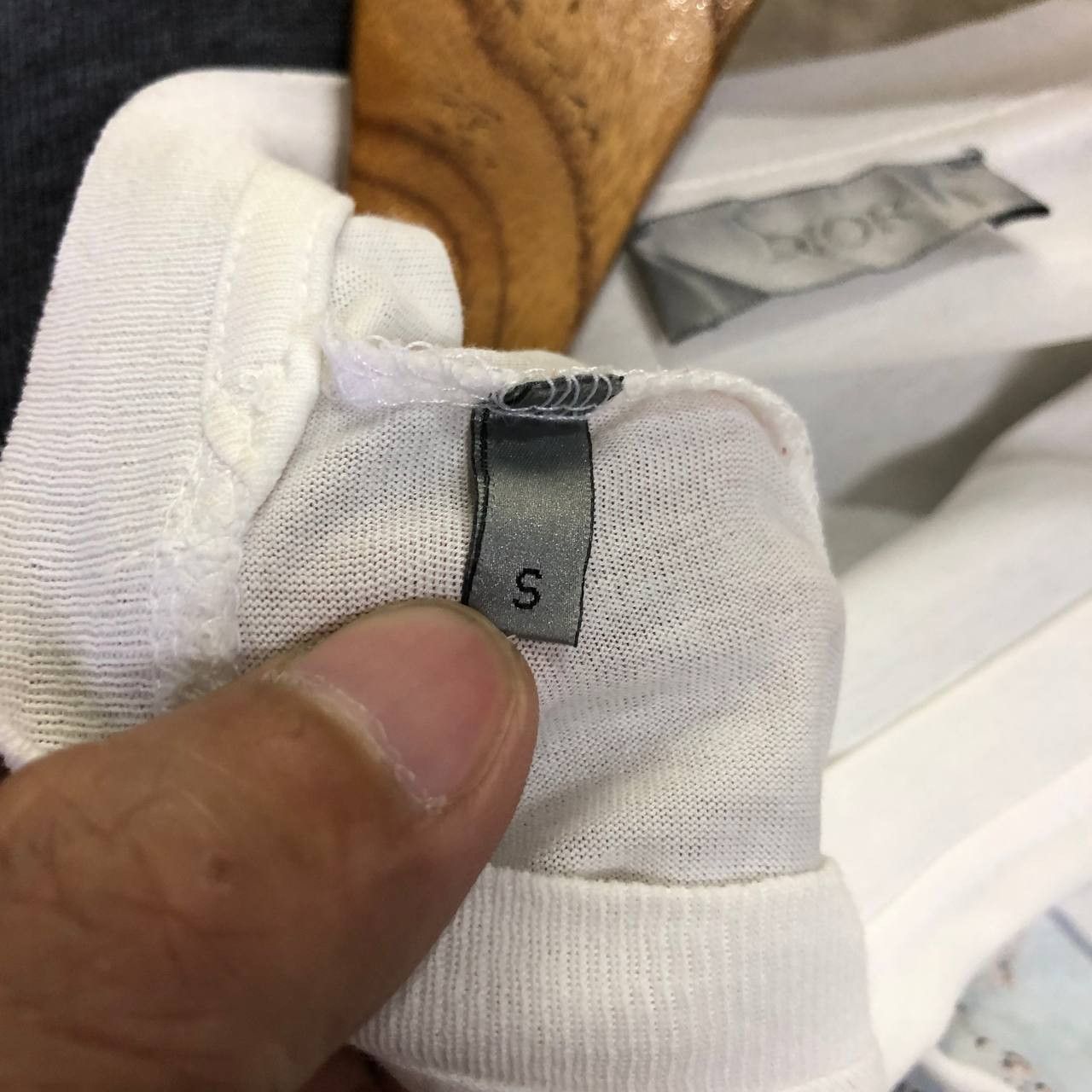 Daniel Arsham × Dior Dior X Daniel Arsham Eroded Logo tee Size US S / EU 44-46 / 1 - 5 Thumbnail