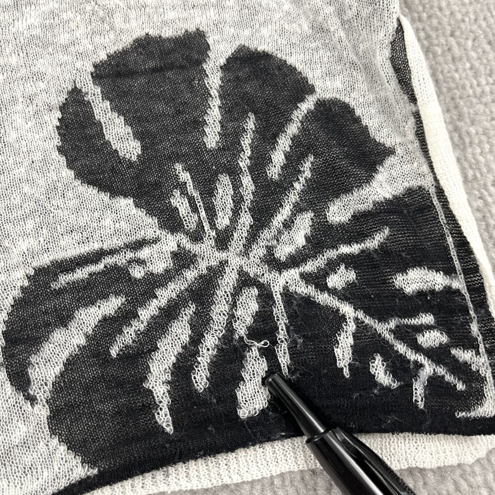 White + Warren White + Warren Shirt Womens Small White Black Fern Floral Linen Pullover Sweater Size S / US 4 / IT 40 - 7 Thumbnail