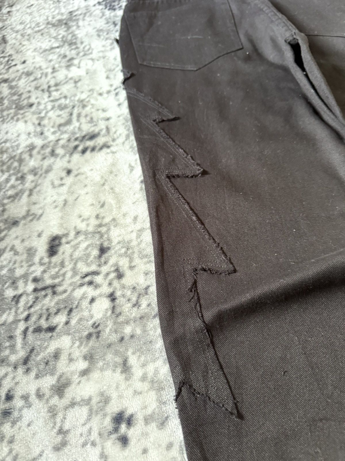 Japanese Brand Amore Pure Jagged Fractured Lightning Studded Flared Jeans Size US 27 - 18 Thumbnail