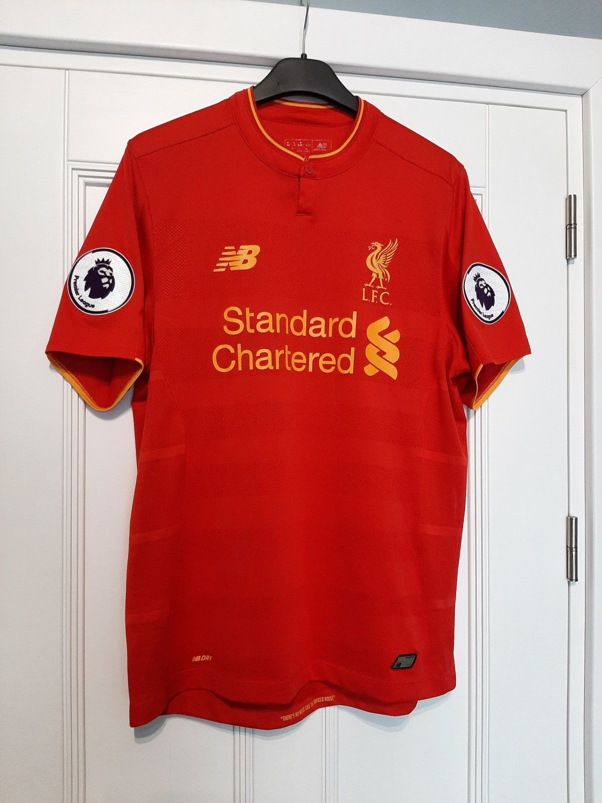 New Balance New Balance football soccer shirt Jersey Liverpool Man Size US M / EU 48-50 / 2 - 1 Thumbnail